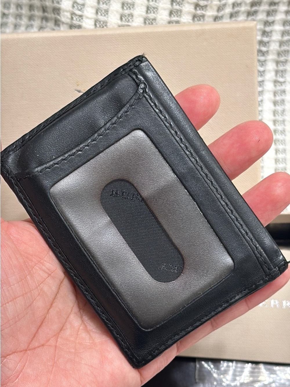 Burberry Black Leather Trim Card & Key Holder with Beige - Picture 3 of 8
